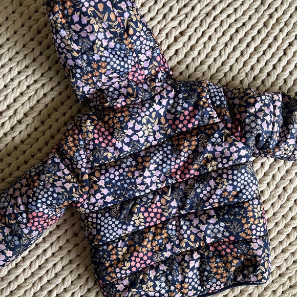 Carters 4T Floral Hooded Puffer Jacket - Picture 5 of 7